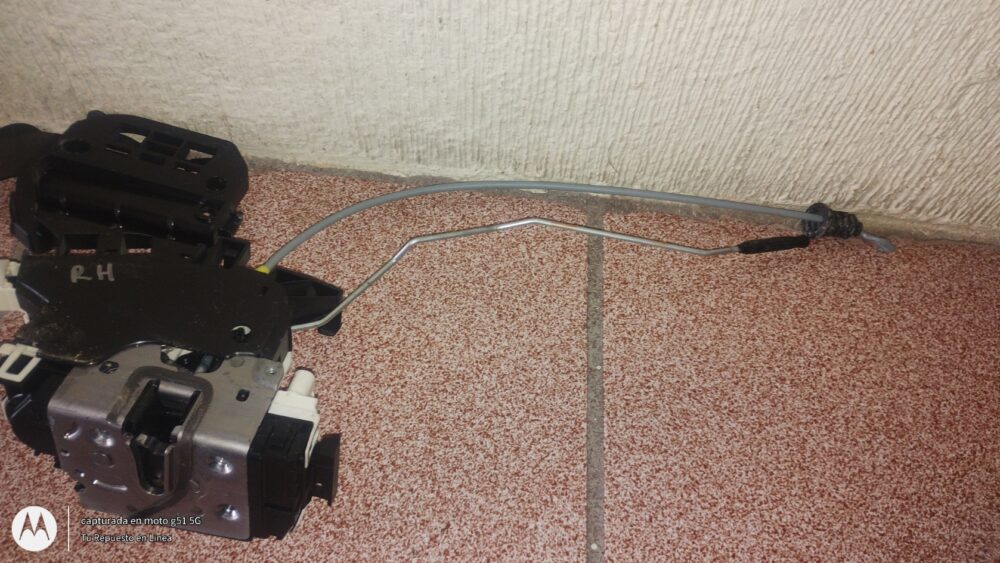 IMG_20251015_150111010 Mercedes-benz Ml 350 Amg 2014 Chapa Puerta Delantera Der Oem