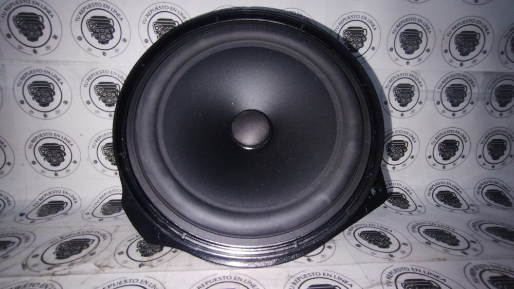 Mercedes Benz Ml 350 Amg 2014 Bocina Puerta Tras Harman