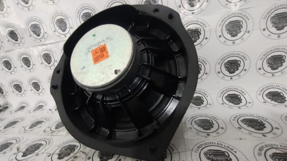 Mercedes Benz Ml 350 Amg 2014 Bocina Puerta Tras Harman