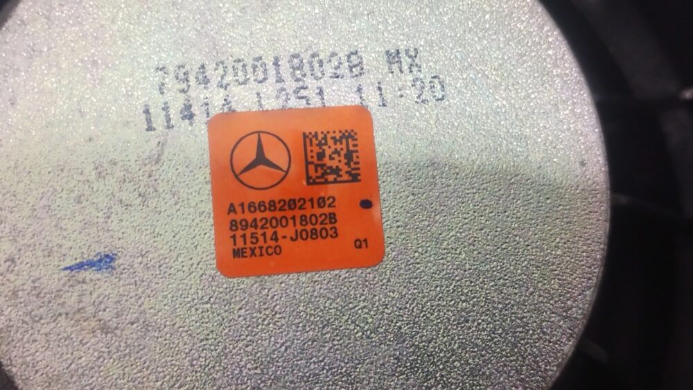 Mercedes Benz Ml 350 Amg 2014 Bocina Puerta Tras Harman