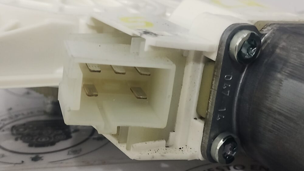 IMG_20251022_215925960 Mercedes Benz Ml 350 Amg 2014 Motor Eleva Vidrio Del Izq