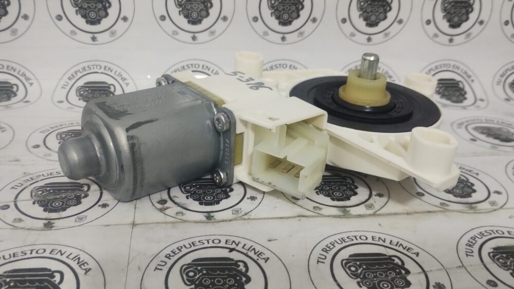 IMG_20251022_223530249 Mercedes Benz Ml 350 Amg 2014 Motor Eleva Vidrio Del Der