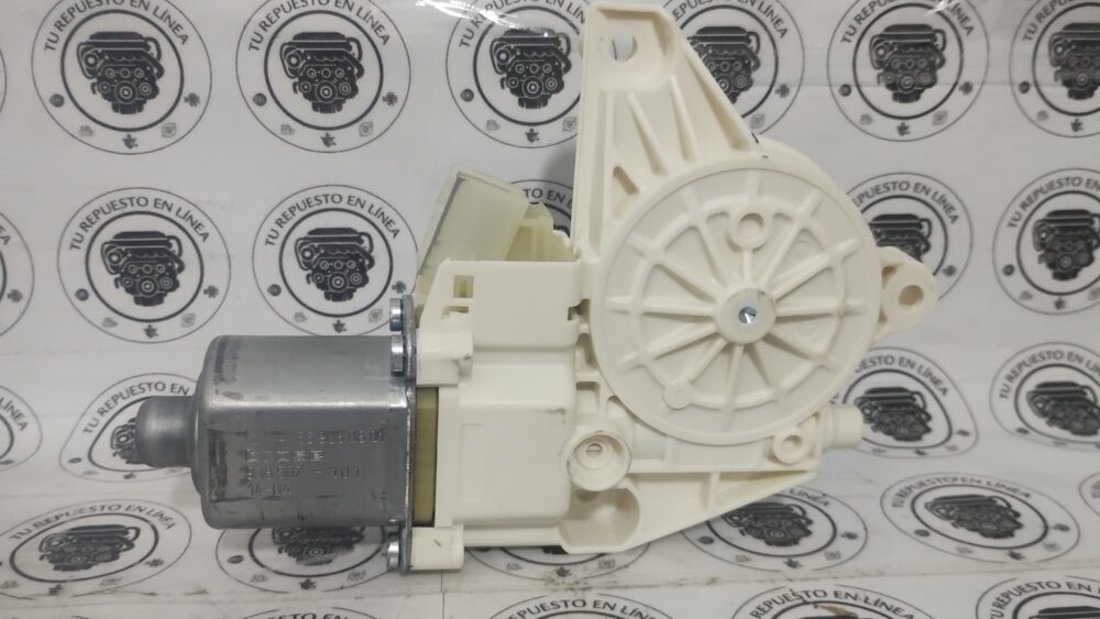 IMG_20251022_223546683 Mercedes Benz Ml 350 Amg 2014 Motor Eleva Vidrio Del Der