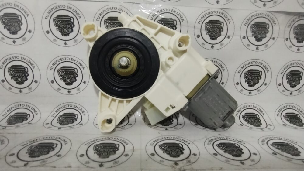 IMG_20251022_224615808 Mercedes Benz Ml 350 Amg 2014 Motor Eleva Vidrio Tras Der