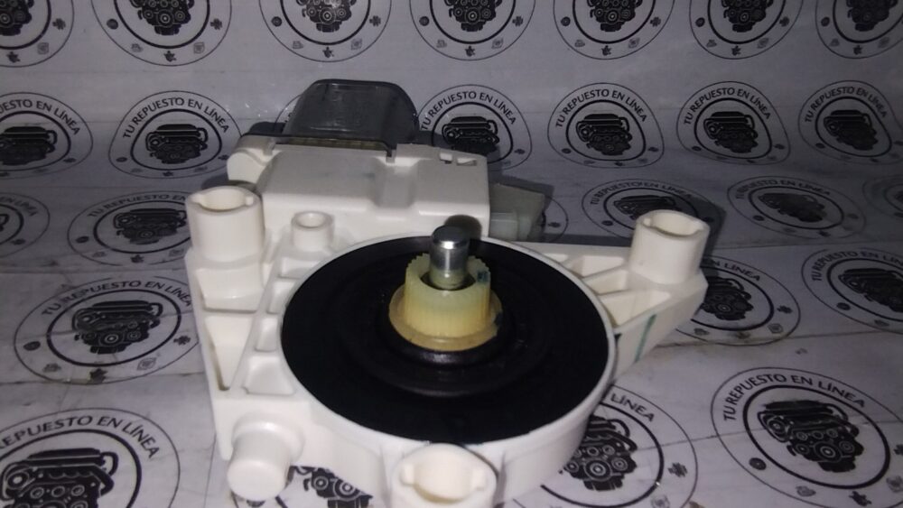 IMG_20251022_224658449 Mercedes Benz Ml 350 Amg 2014 Motor Eleva Vidrio Tras Der