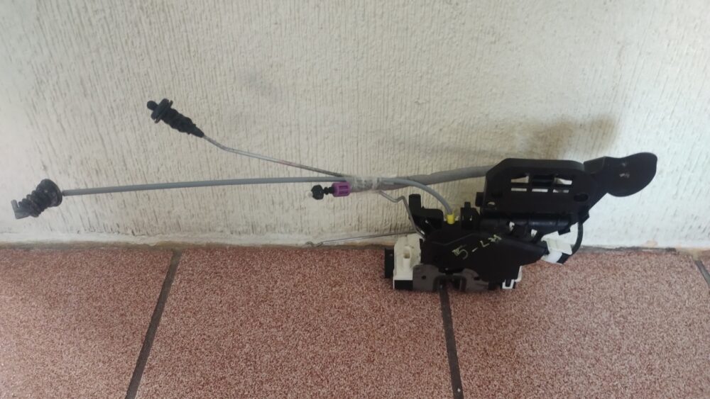 Mercedes-benz Ml 350 Amg 2014 Chapa Puerta Delantera Izq Oem