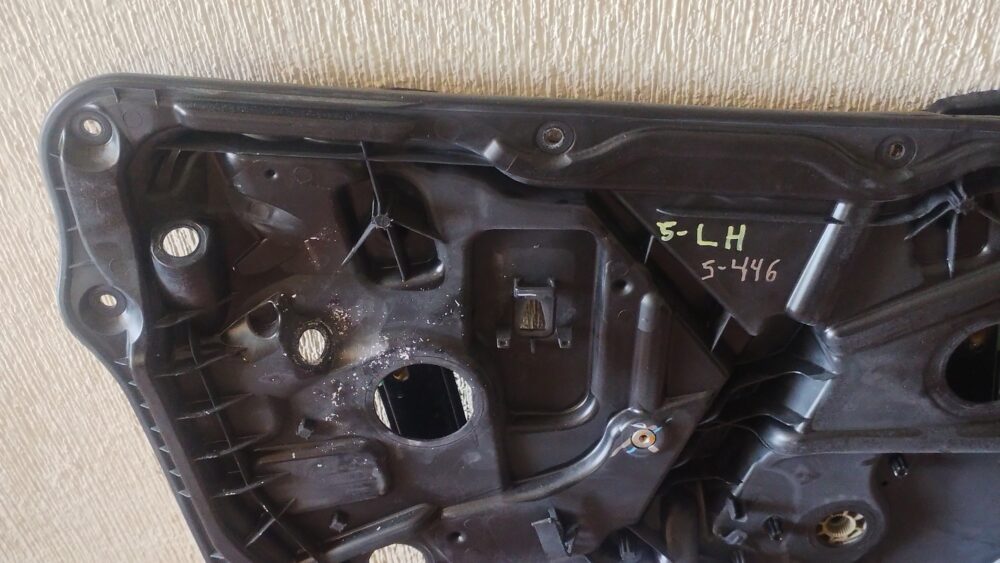 IMG_20251023_141646601 Mercedes-benz Ml 350 2014 Panel Elevador Cristal Tras Izq