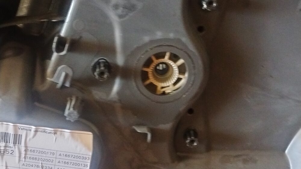 IMG_20251023_141708034_HDR Mercedes-benz Ml 350 2014 Panel Elevador Cristal Tras Izq