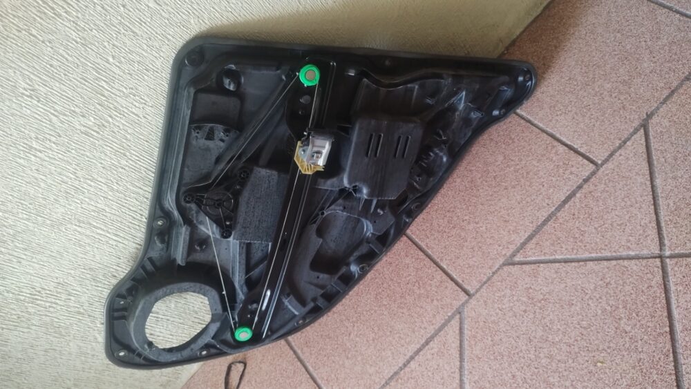 Mercedes Benz Ml350 Amg 2014 Panel Elevavidrio Izq Trasero