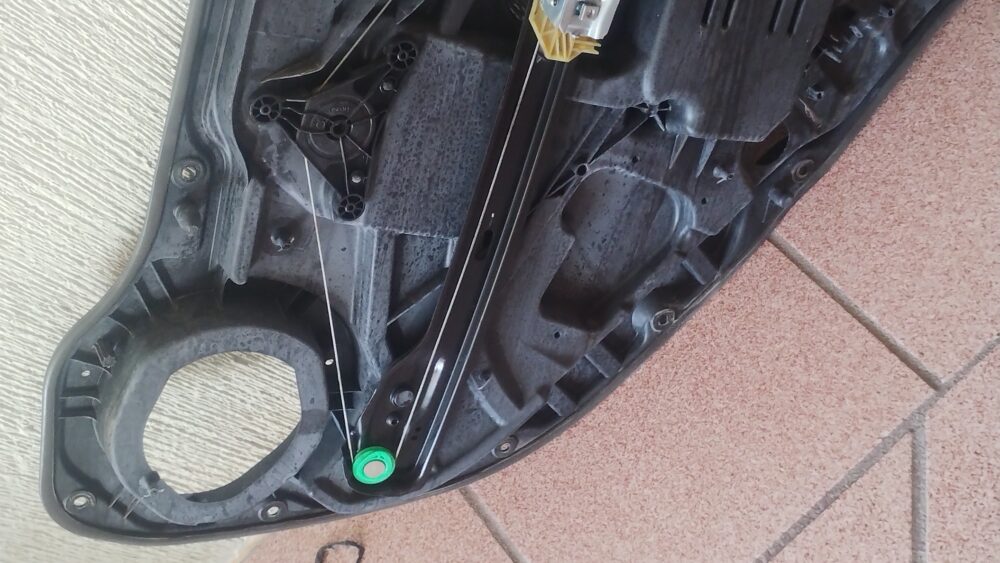 Mercedes Benz Ml350 Amg 2014 Panel Elevavidrio Izq Trasero