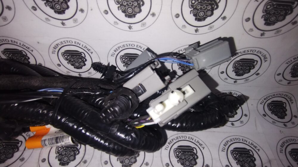 Ford Fusion Titanium 2.0l Arnés Cajuela Dg9t-17n400-cl Oem