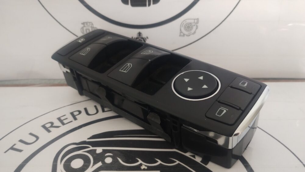 IMG_20251217_111204439 Mercedes-benz Cla 200 2014 Botonera Elevavidrios Ventanas A 009 431 5212