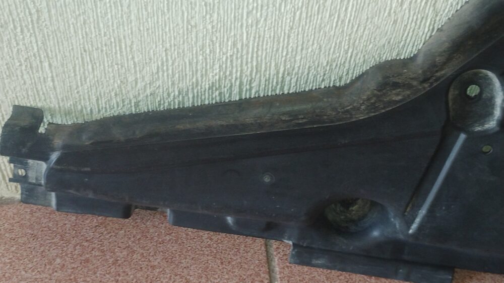 Mercedes-benz Ml 350 Amg 2014 Cubierta Inferior Motor Izq