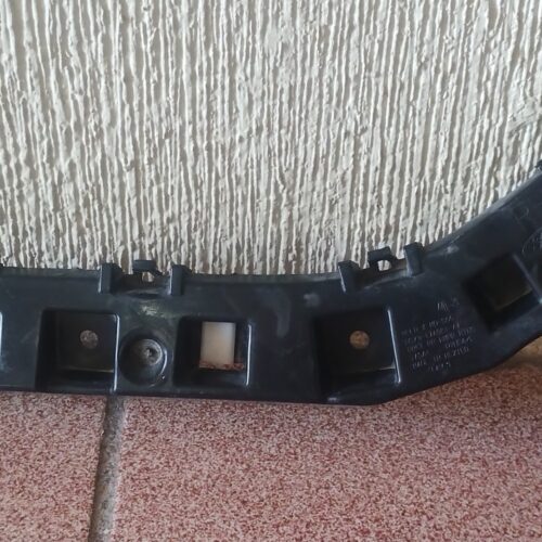 IMG_20260108_161544577 Ford Fusion 2013-2018 Guía Fascia Trasera Derecha DS73-17A661-A