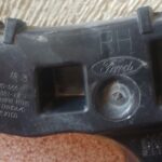 Ford Fusion 2013-2018 Guía Fascia Trasera Derecha DS73-17A661-A