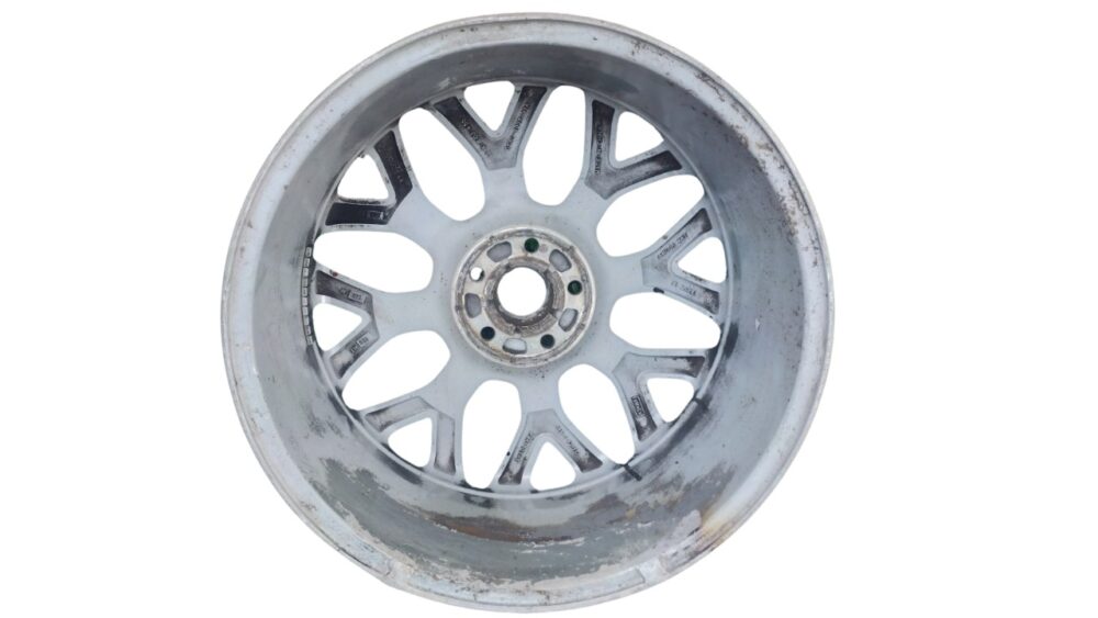 Imagen de WhatsApp 2025-09-19 a las 14.30.58_69712590 Ford Fusion R19 Rin Oem Reparado Ds7z-1007-v1a / 3963ms