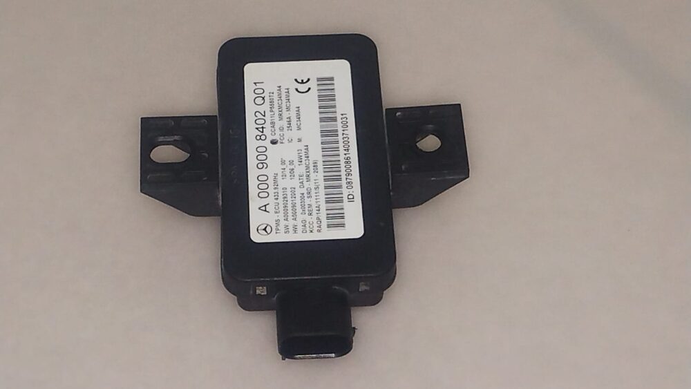 Imagen de WhatsApp 2025-11-27 a las 18.18.00_1f2f52fe Mercedes Ml350 2014 Módulo Tpms A0009008402 Oem