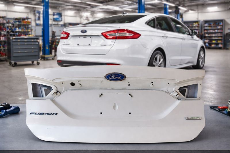 Ford Fusion 2013-2016 Cajuela Cascarón Sedán Blanca Perla