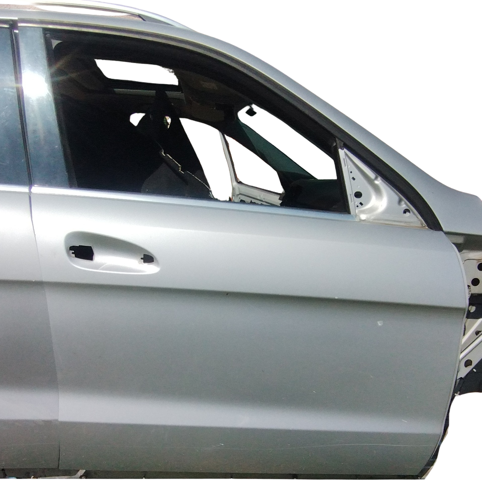 d79fad82-d8d0-4d51-b857-4a5d139a9d98 Mercedes Benz Ml 350 Amg 2014 Puerta Der Solo Cascarón