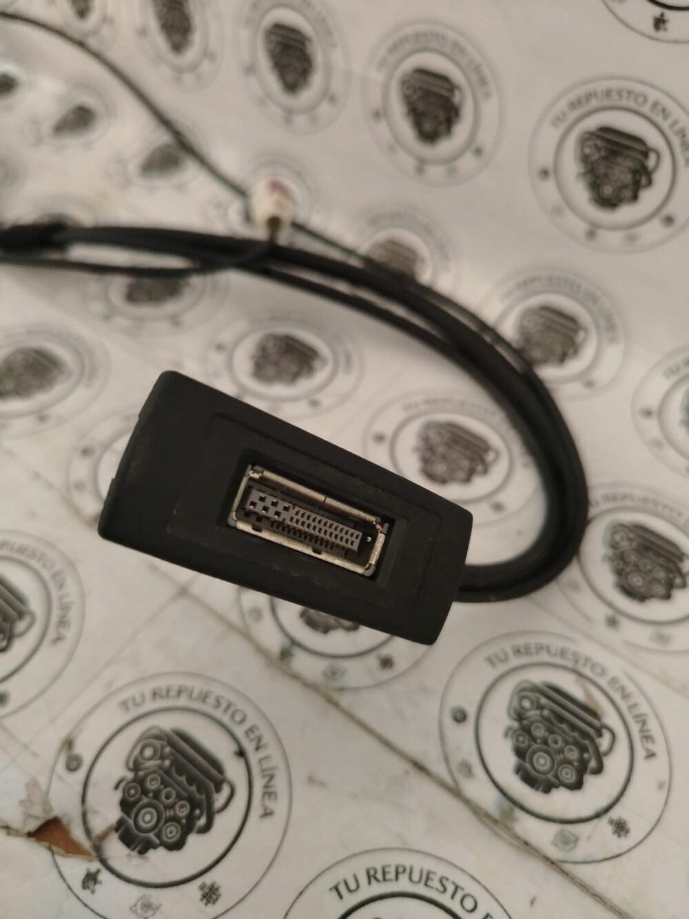 Mercedes CLA 200 2014 Puerto Multimedia USB Aux A 246 820 1715