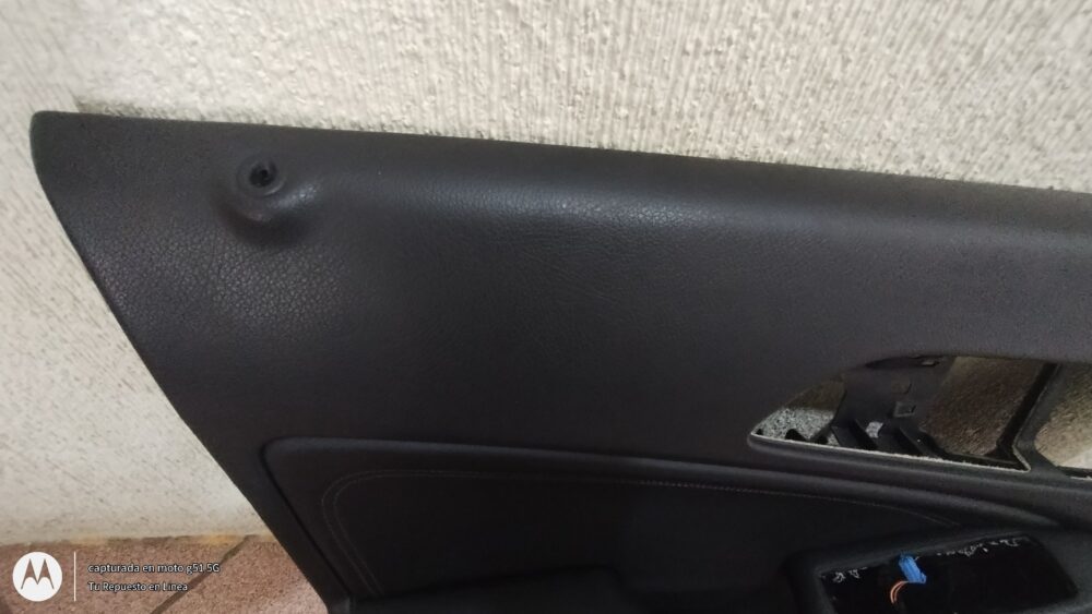 IMG_20250605_131612206 Mercedes Benz CLA 200 2013-2016 Panel Puerta Trasera Izq A166 730 26 70