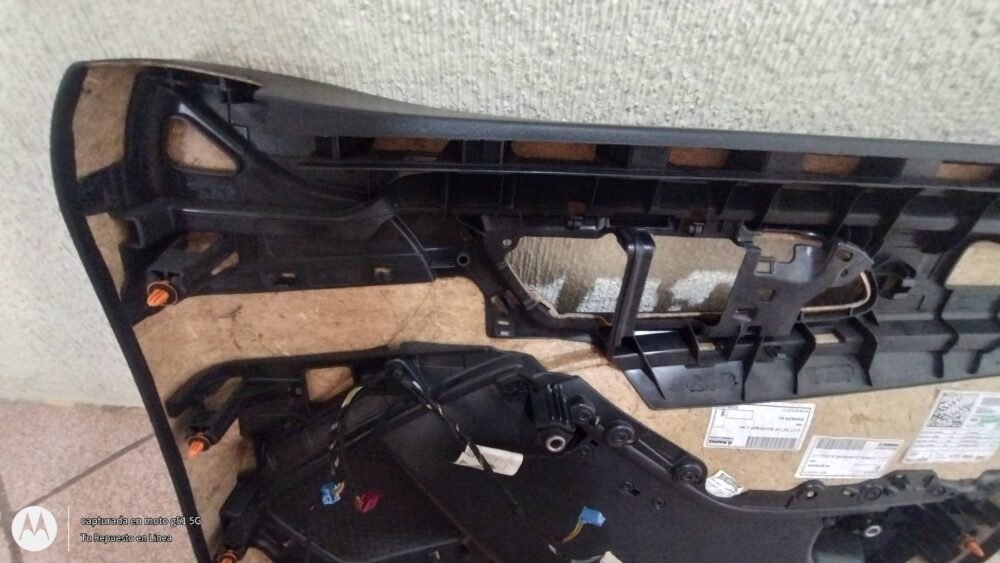 IMG_20250605_131650234_HDR Mercedes Benz CLA 200 2013-2016 Panel Puerta Trasera Izq A166 730 26 70