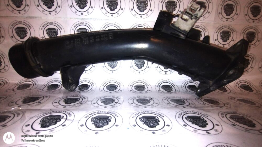 Mercedes-Benz CLA 200 2013-2016 Ducto de Aire de Admisión OEM A2700900844