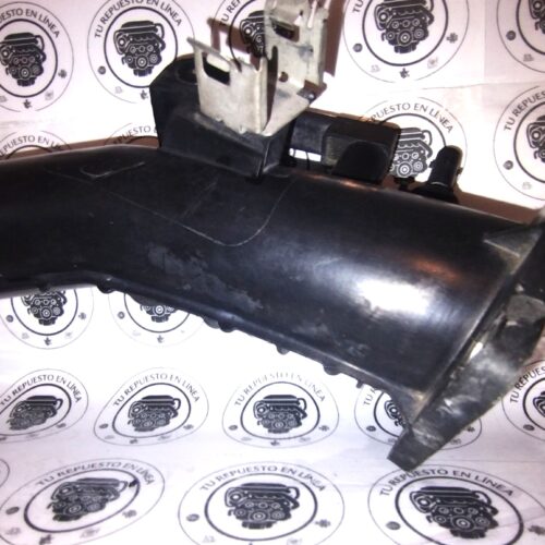 Mercedes-Benz CLA 200 2013-2016 Ducto de Aire de Admisión OEM A2700900844