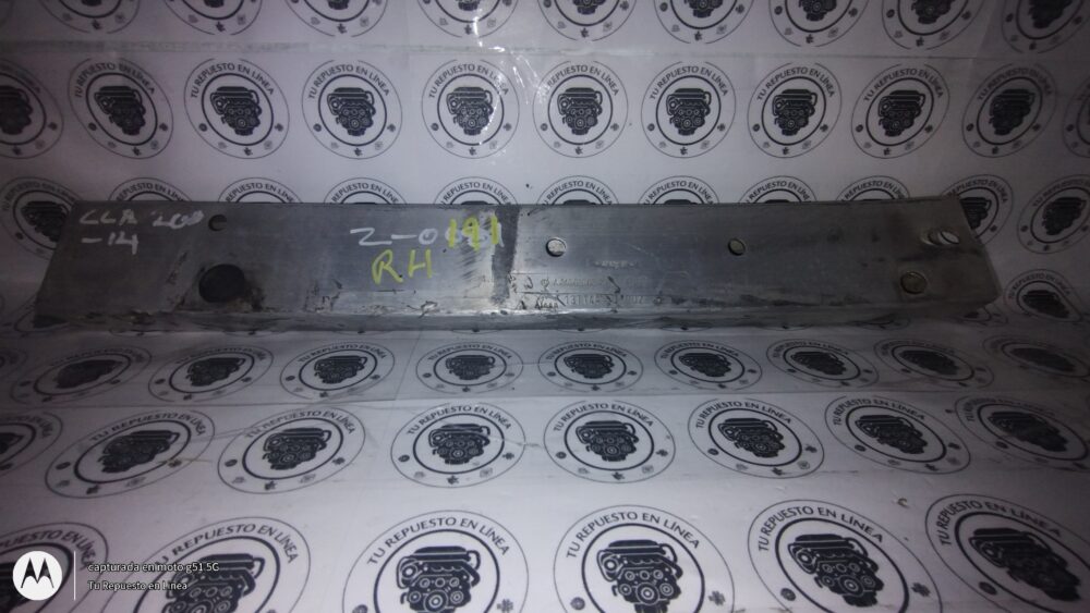 Mercedes-benz Cla 200 2014 Alma Defensa Del Der A2466280229