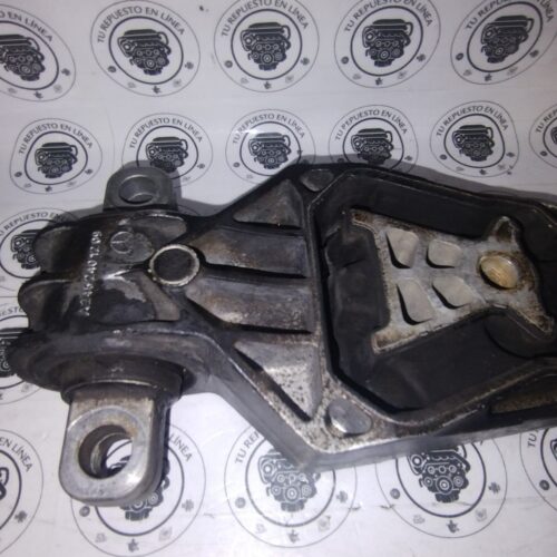 Mercedes-benz Cla 200 2014 Soporte Motor Trasero A2462401209