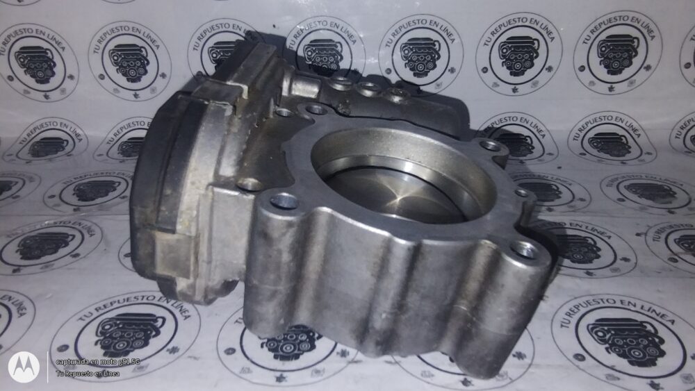 Mercedes-benz Cla 200 2014 Cuerpo De Aceleración A2701410025