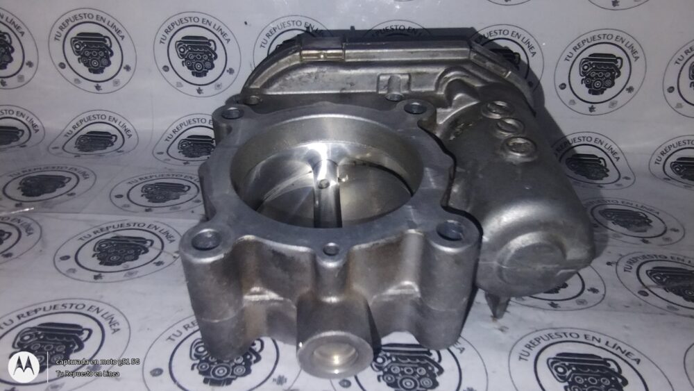 Mercedes-benz Cla 200 2014 Cuerpo De Aceleración A2701410025