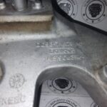 Ford Fusion Titanium 2.0l Soporte De Caja Dg93-7m125-ad Oem