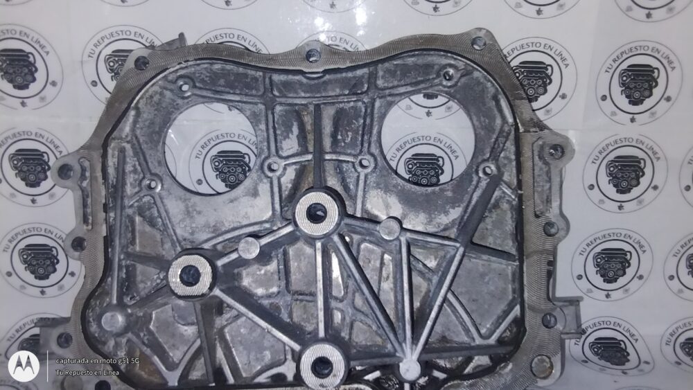 IMG_20250829_154309587 Mercedes-benz Cla 200 2013-2016 Tapa De Distribución Motor