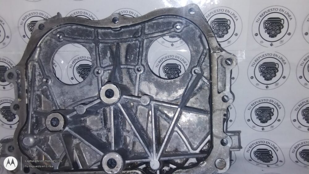 IMG_20250829_154318452 Mercedes-benz Cla 200 2013-2016 Tapa De Distribución Motor