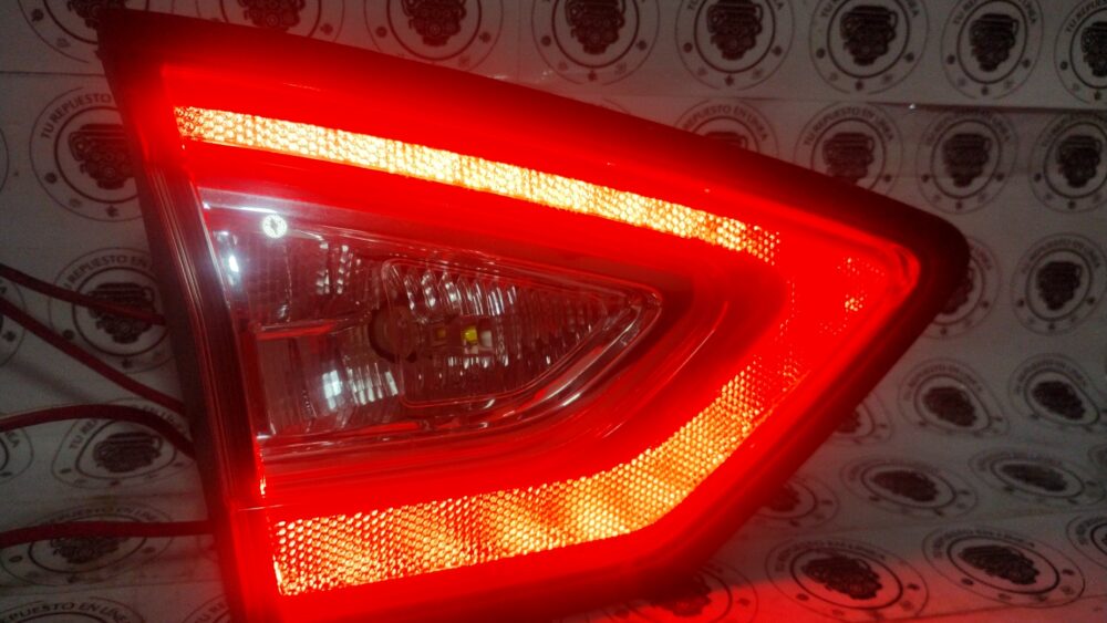 Ford Fusion Titanium 2.0l 2013-2016 Calavera Led Izq Oem