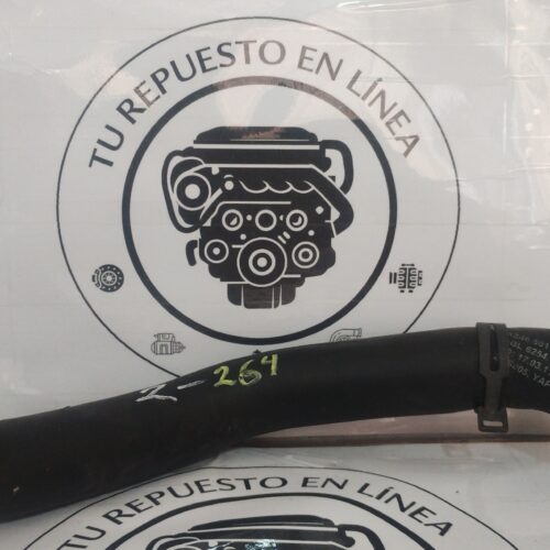 IMG_20251202_125108130 Mercedes-Benz CLA 200 2013-2016 Manguera Radiador Izq A2465010182