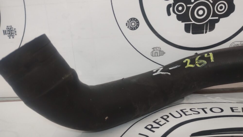 Mercedes-Benz CLA 200 2013-2016 Manguera Radiador Izq A2465010182