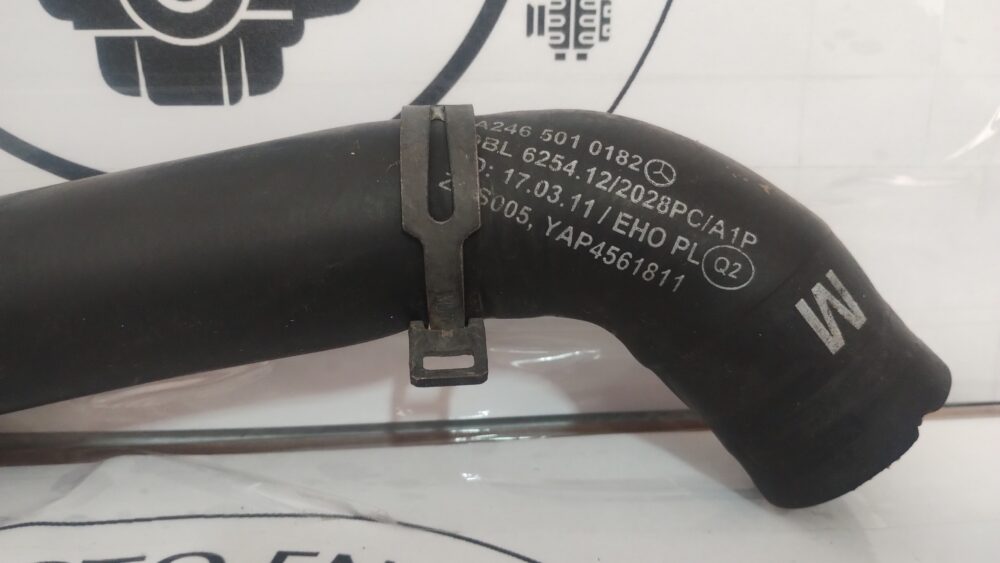 Mercedes-Benz CLA 200 2013-2016 Manguera Radiador Izq A2465010182