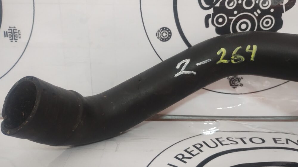 Mercedes-Benz CLA 200 2013-2016 Manguera Radiador Izq A2465010182