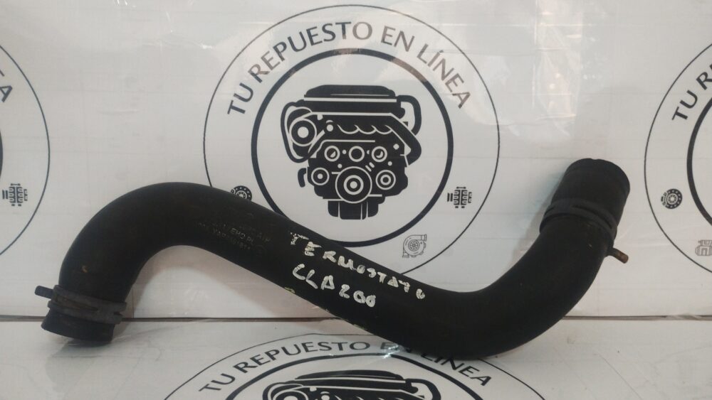 Mercedes-Benz CLA 200 2014 Manguera Radiador Derecha A2465010282