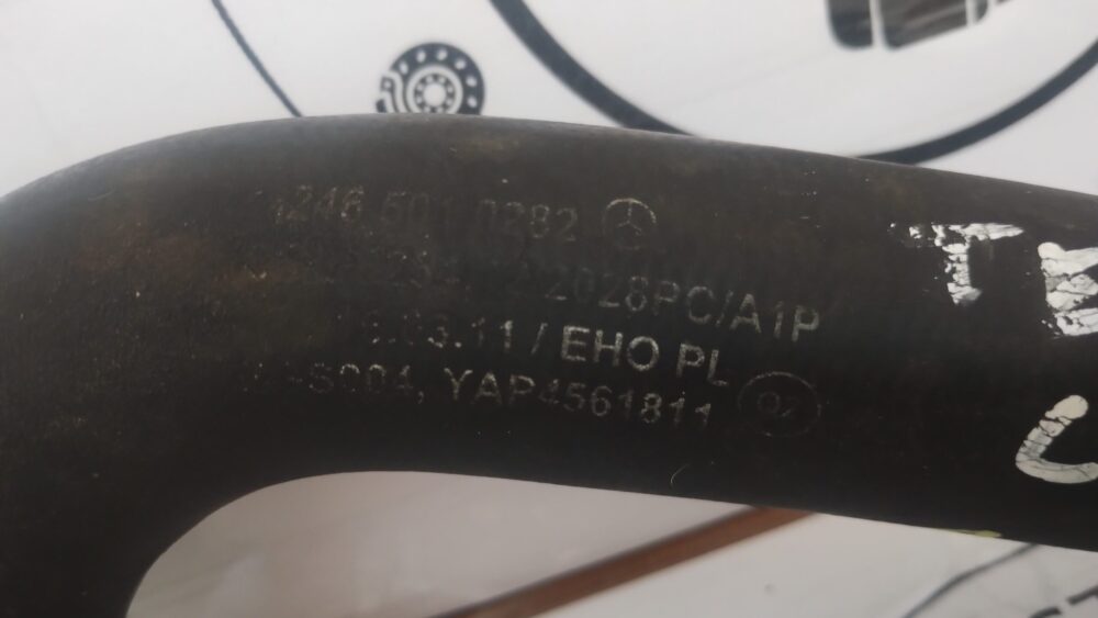 Mercedes-Benz CLA 200 2014 Manguera Radiador Derecha A2465010282