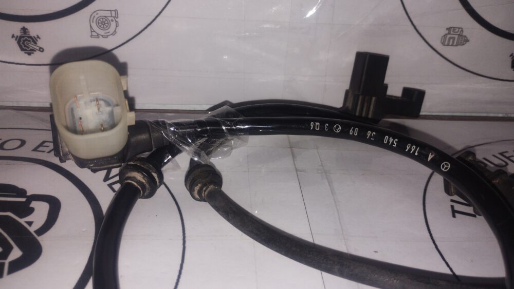Mercedes-benz Ml 350 2012-2015 Arnés Sensor Abs Tras Derecho