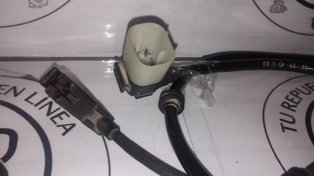 Mercedes-benz Ml 350 2012-2015 Arnés Sensor Abs Tras Derecho