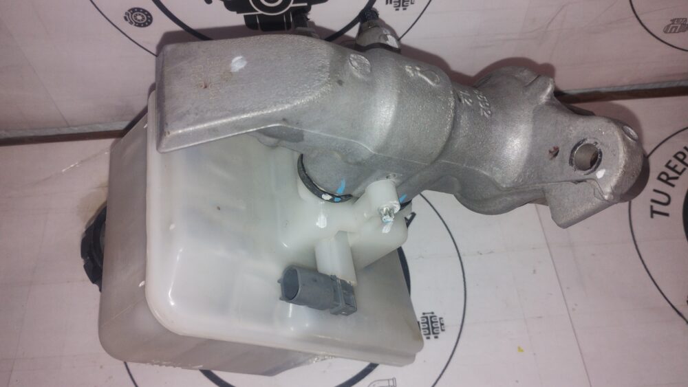 IMG_20260321_132322065 Mercedes-Benz ML 350 AMG 2014 Cilindro Maestro Freno A1664300201