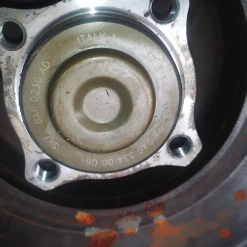 IMG_20260321_164406716 Mercedes-Benz CLA 200 2014 Disco Freno Trasero Izquierdo Con Maza OEM A2463340006