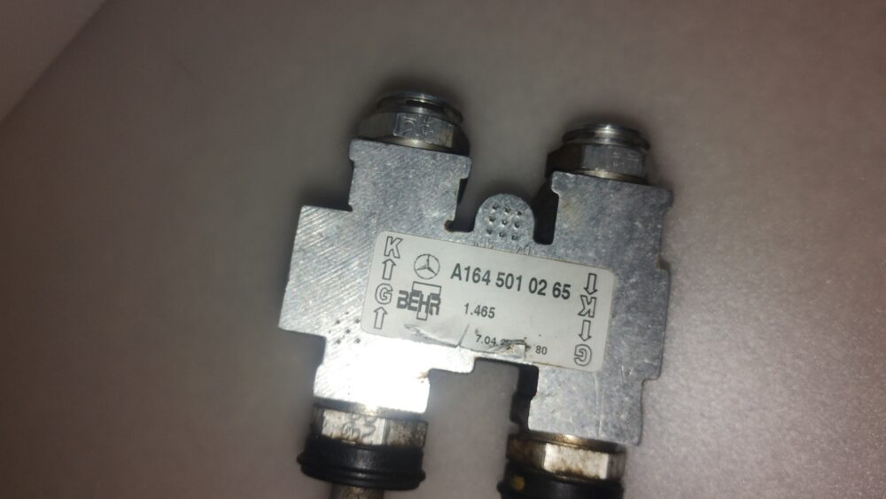 Mercedes-Benz ML350 2012-2015 Linea Enfriador ATF OEM A1645010265