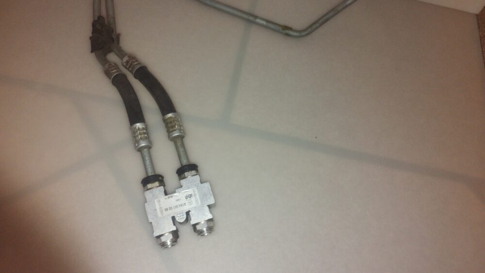 Mercedes-Benz ML350 2012-2015 Linea Enfriador ATF OEM A1645010265