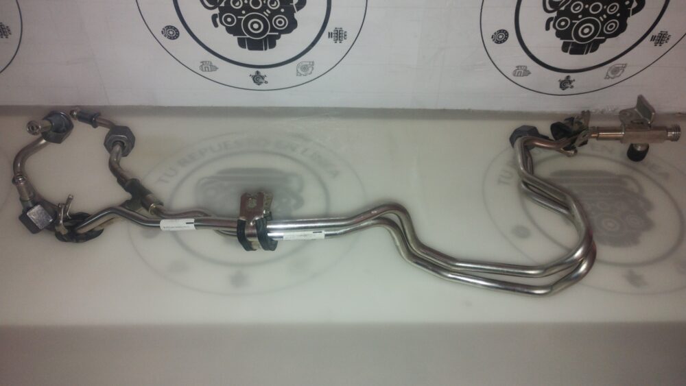 Mercedes-Benz ML350 2012-2015 Línea Combustible OEM A2760702332