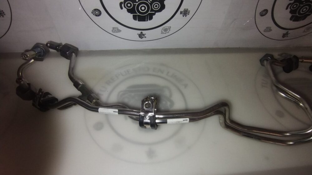 Mercedes-Benz ML350 2012-2015 Línea Combustible OEM A2760702332